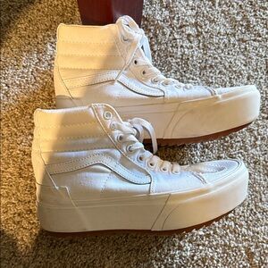 Women’s Vans white platform High-Top Sneakers size 6